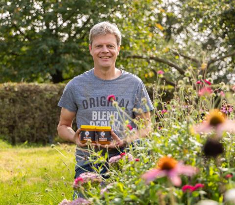 Portret Natuurlijk Imkeren - bijendiversiteit en natuurlijk imkeren